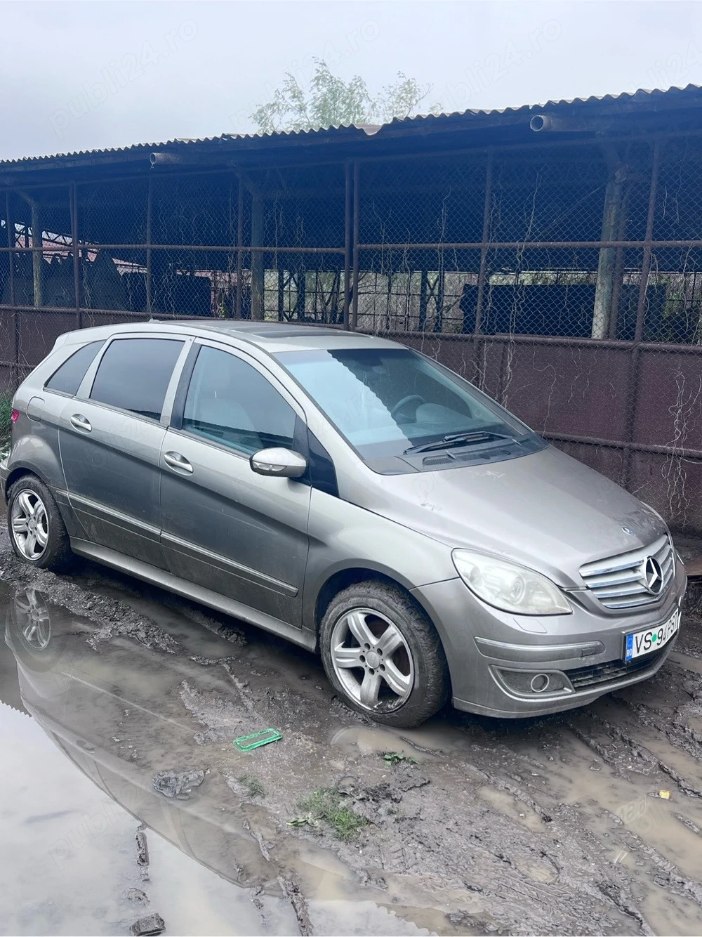 dezmembrez mercedes b class 1.8 benzina w245