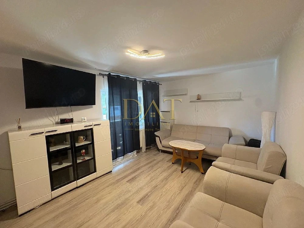 Apartament 3 camere | etaj intermediar |  zona Intre Lacuri