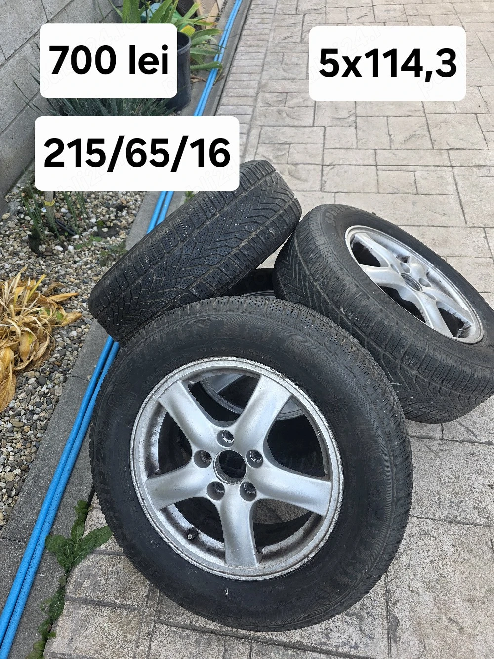Set 4 jante aliaj 5x114,3 cu anvelope 215/65/16