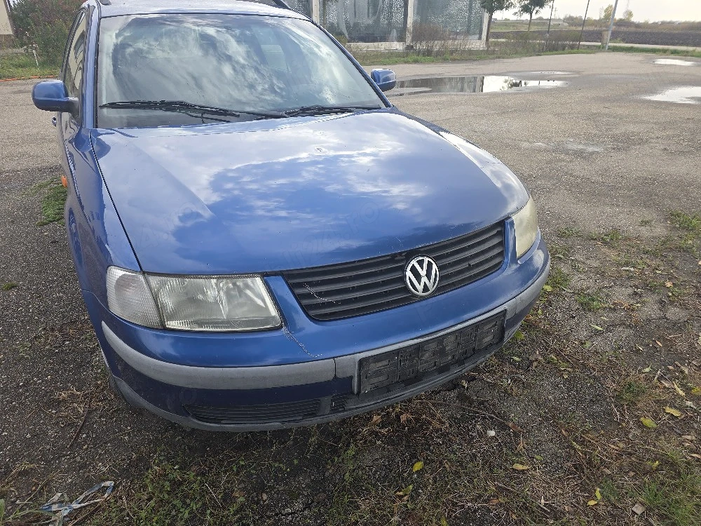 Vând VW Passat pentru piese