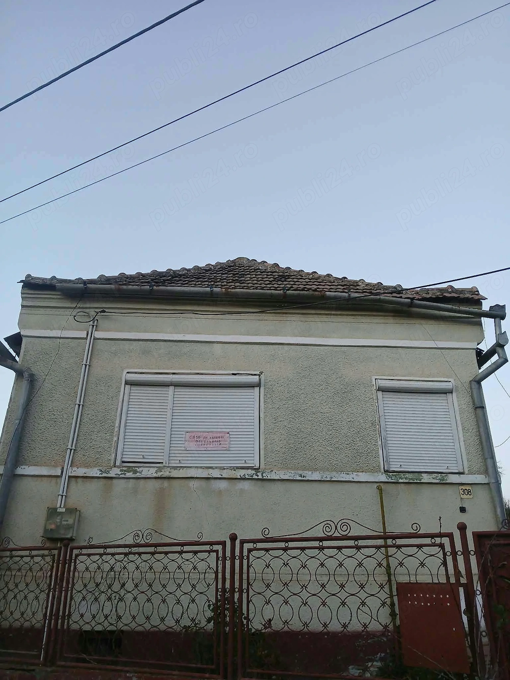 Casa in sat Fiesa, comuna Jidvei