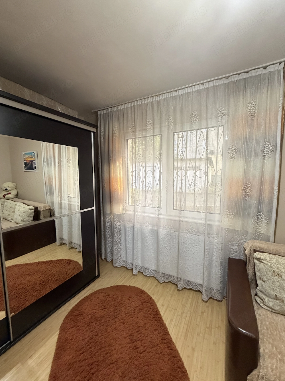 Închiriez apartament - strada Gării nr 9 