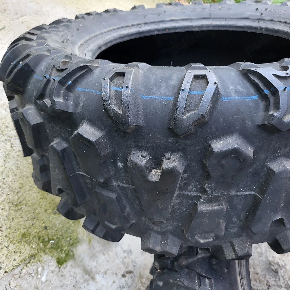 Vând 2 anvelope R14 ATV .
