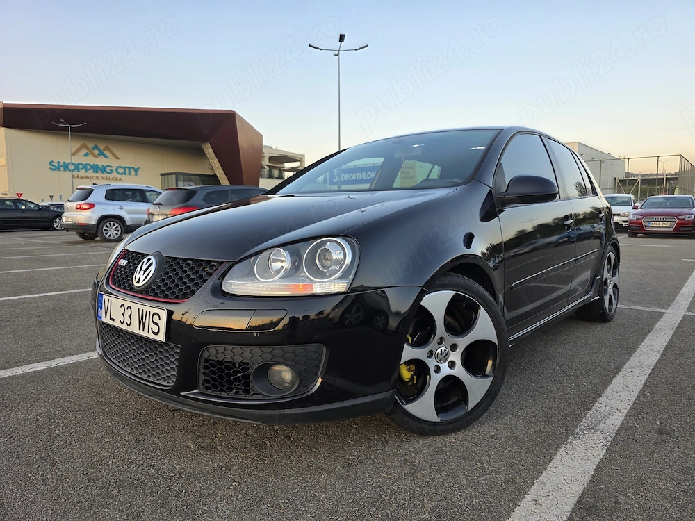 Volkswagen Golf 5 GTI in stare perfecta, km reali, alcantara + piele, automat, Eibach