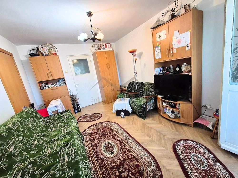 Apartament 2 camere Podu de Piatra