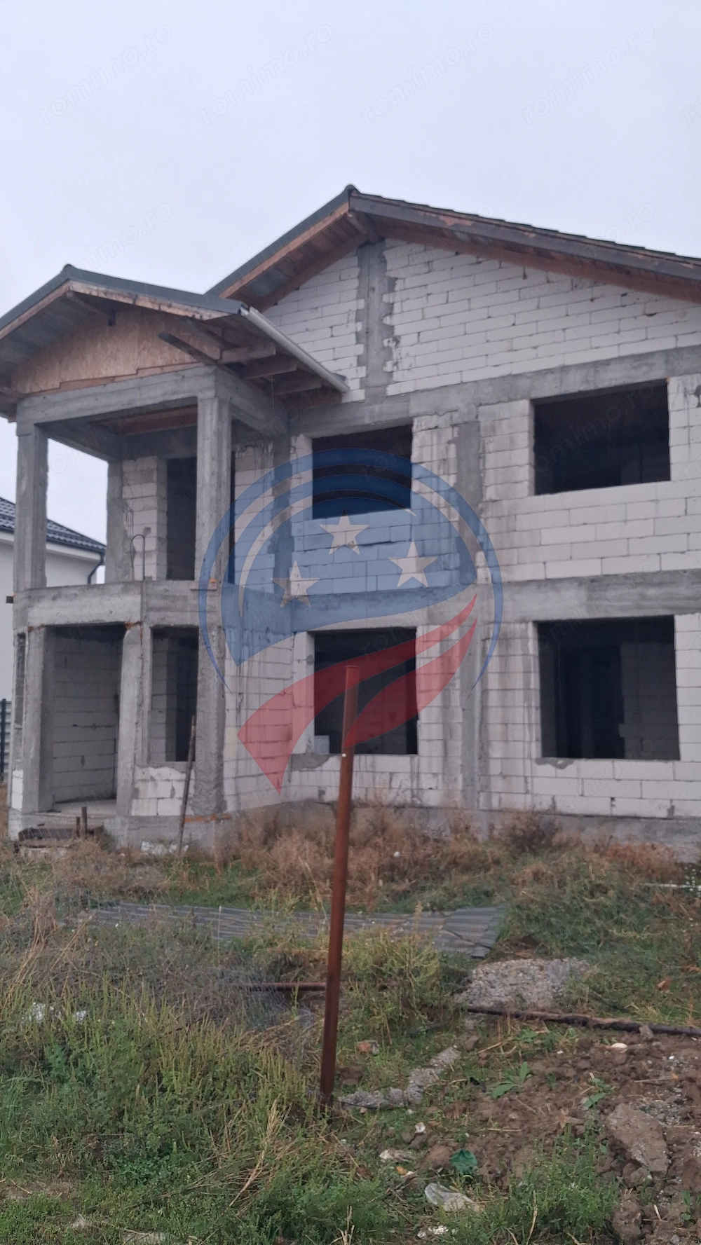 Casa 5 camere, P+1 de vanzare in zona Magnolia Metro