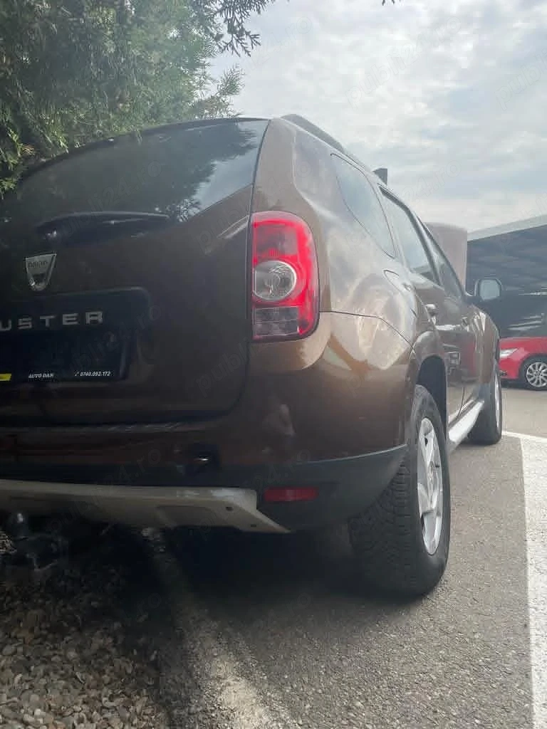 Duster de vânzare an 2011 motor 1 .6gpl preț 5990 neg 