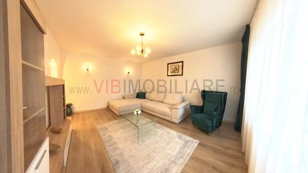 3 Camere, /Calea Vitan Aproape de Mall si Metrou