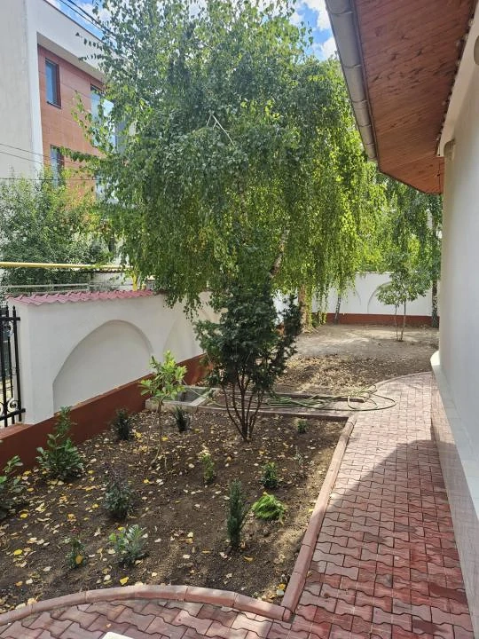 Vila premium 7 camere de inchiriat Herastrau