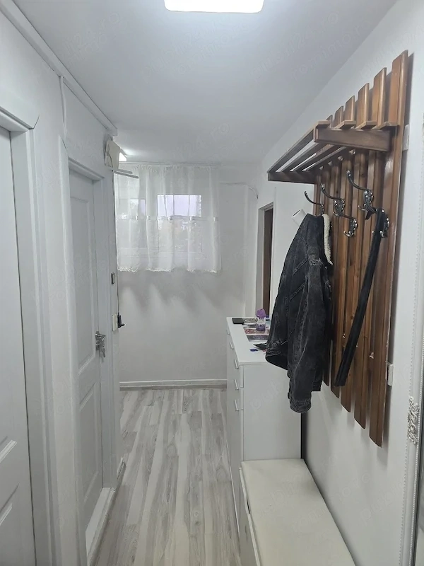 Închiriez apartament cu 2 camere decomandate in Drumul Taberei