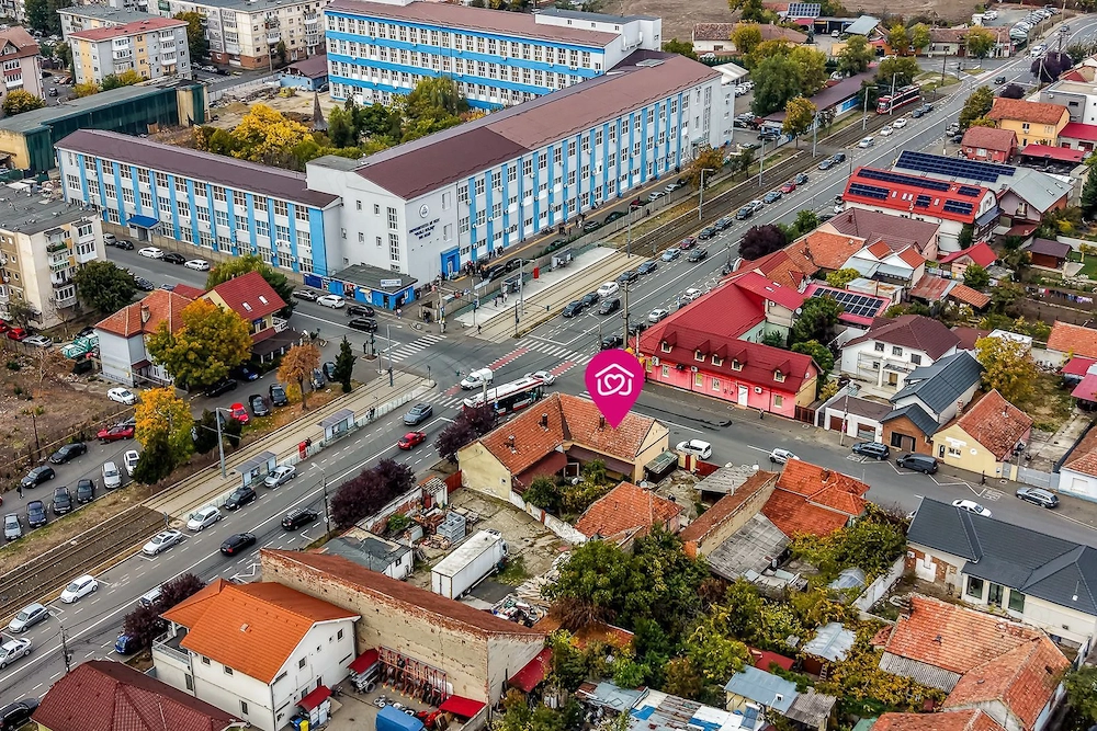 Apartament cu 2 camere vis-a-vis de Campusul Goldiș