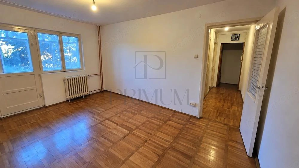 COMPLEX - AP. 1 CAMERA - SPATIOS - etaj intermediar - PRETABIL INVESTITII