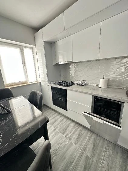 aparatorii patriei studio etaj 1