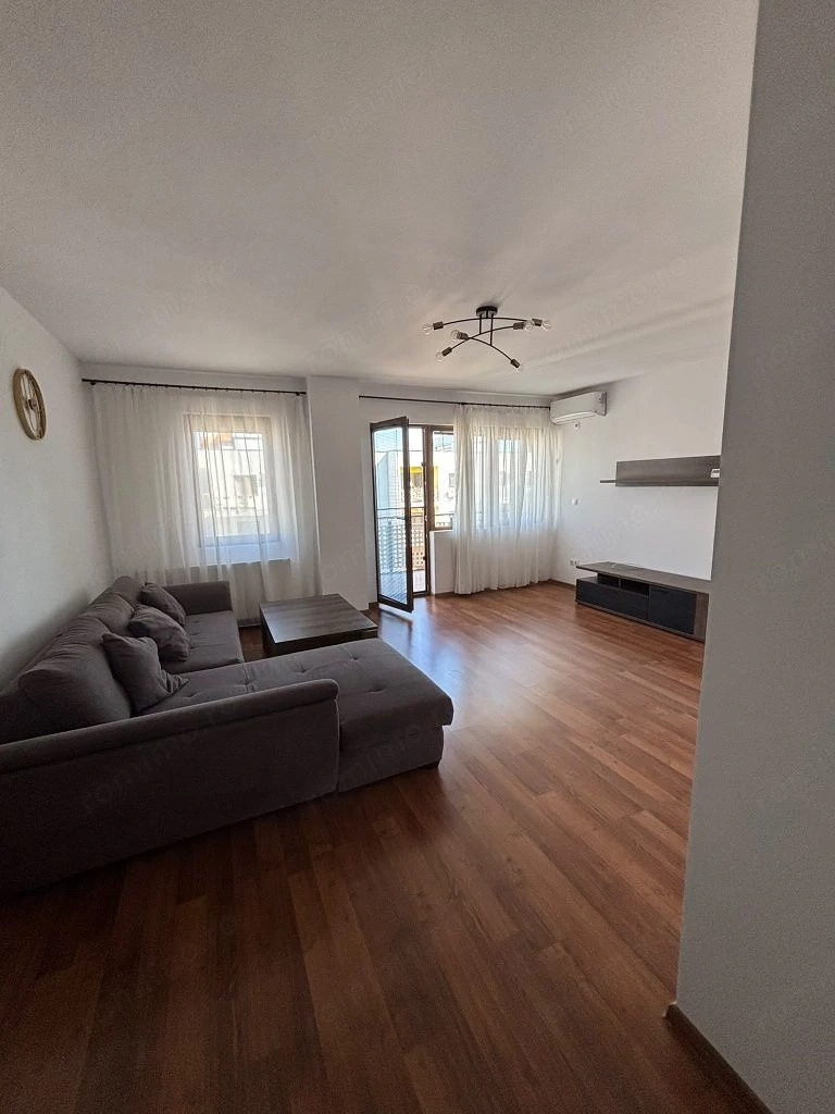 Apartament de inchiriat