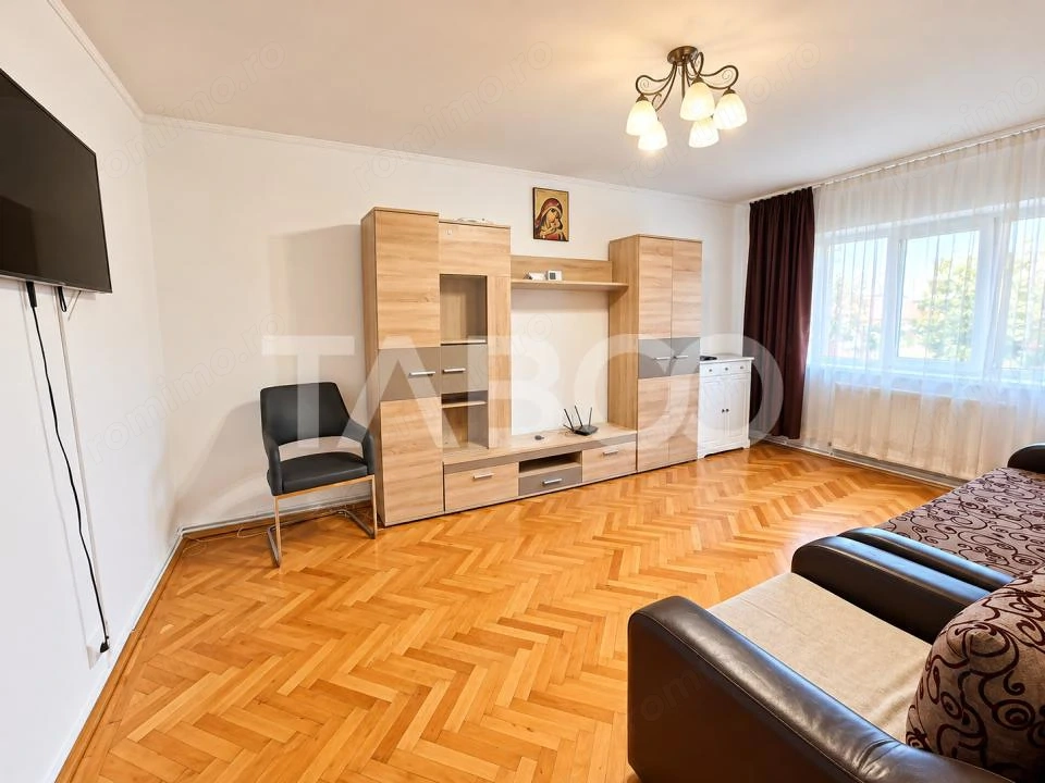 Apartament de inchiriat 3 camere mobilat utilat in zona centrala Sibiu