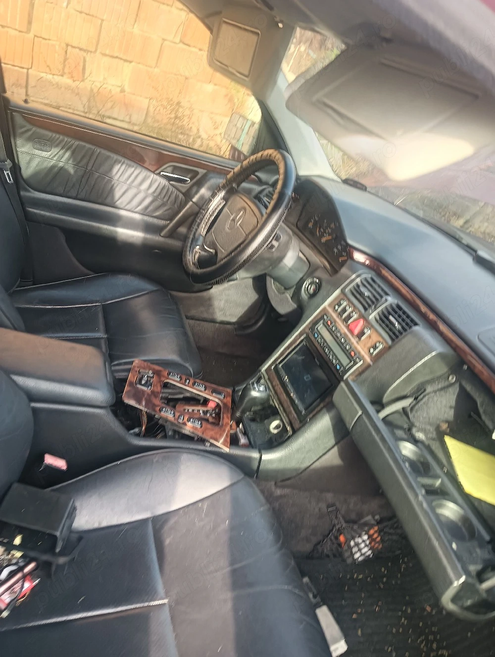dezmembrez mercedez w210