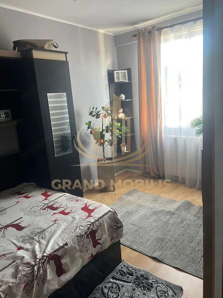 Apartament 2 cam semidecomandat