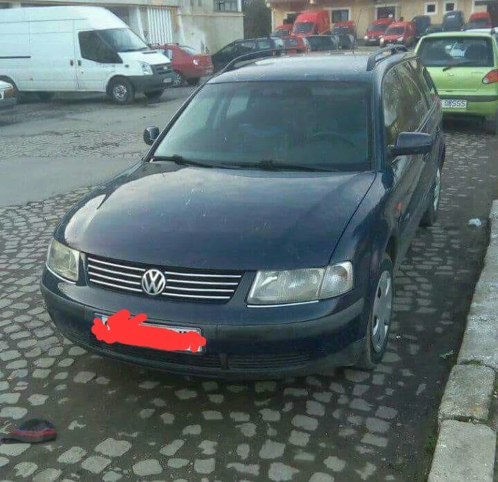 VW Passat, an 1998, pentru piese.