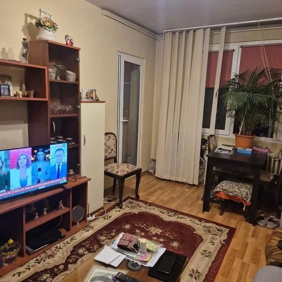  Vanzare Ap. 3 Camere – Titan / Balta Albă (Zona Biserica Sfântul Anton)