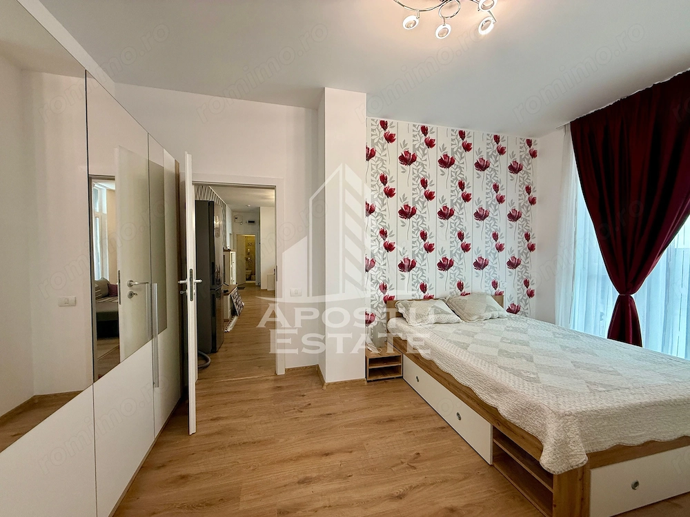 Apartament 3 camere si terasa, 2 locuri de parcare, zona Take Ionescu