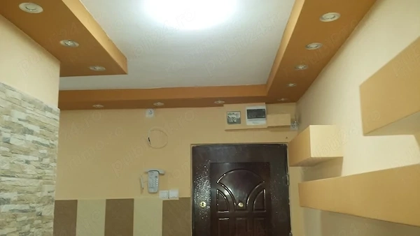 Vand apartament 1 camera decomandat etaj 1