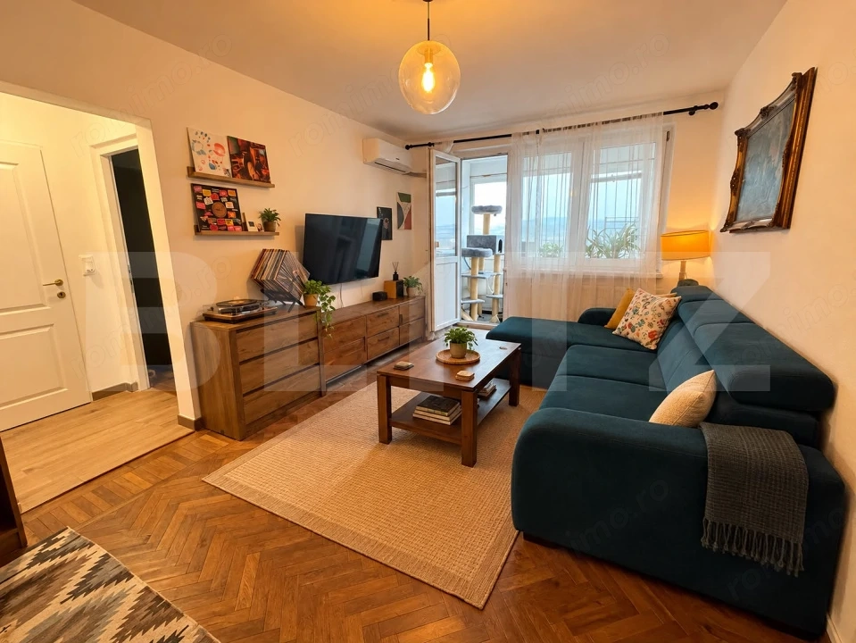 Apartament complet renovat, mobilat și utilat – HUNEDOARA