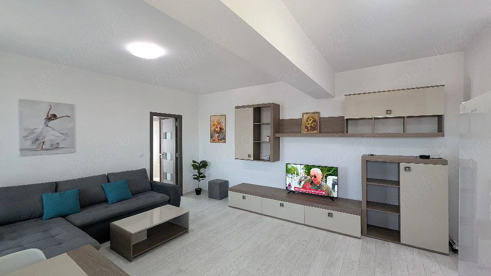 Inchriez apartament cu doua camere in blocul Ozone!