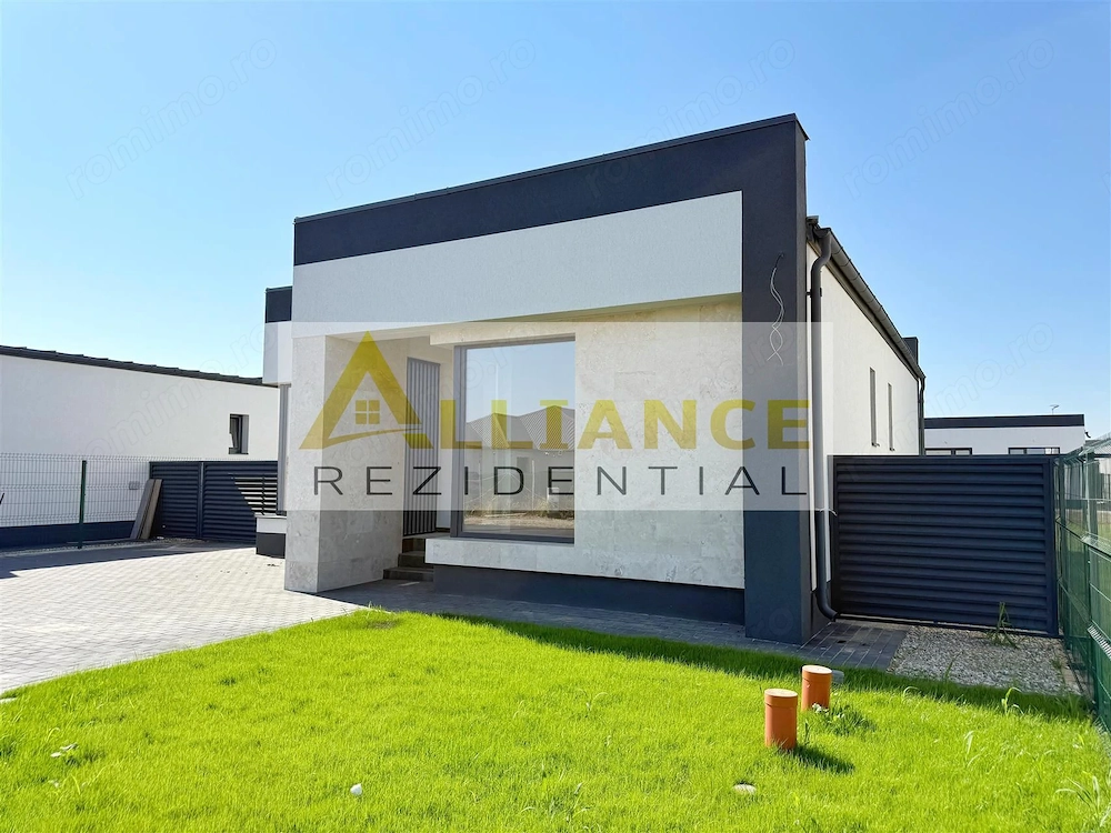 Casa individuala parter - 3 camere 2 bai + dressing - teren 330 mp - 2 minute STV