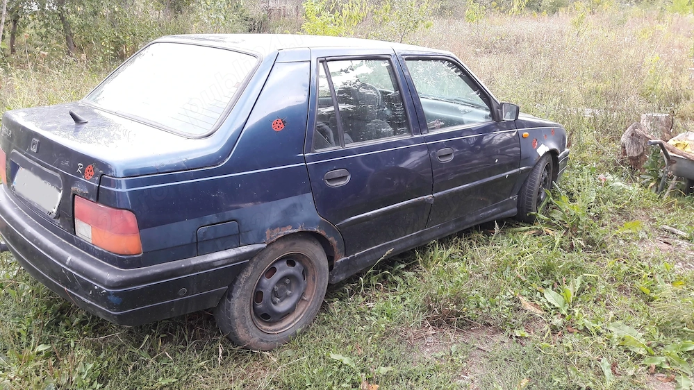 Dezmembrez dacia supernova si solenza