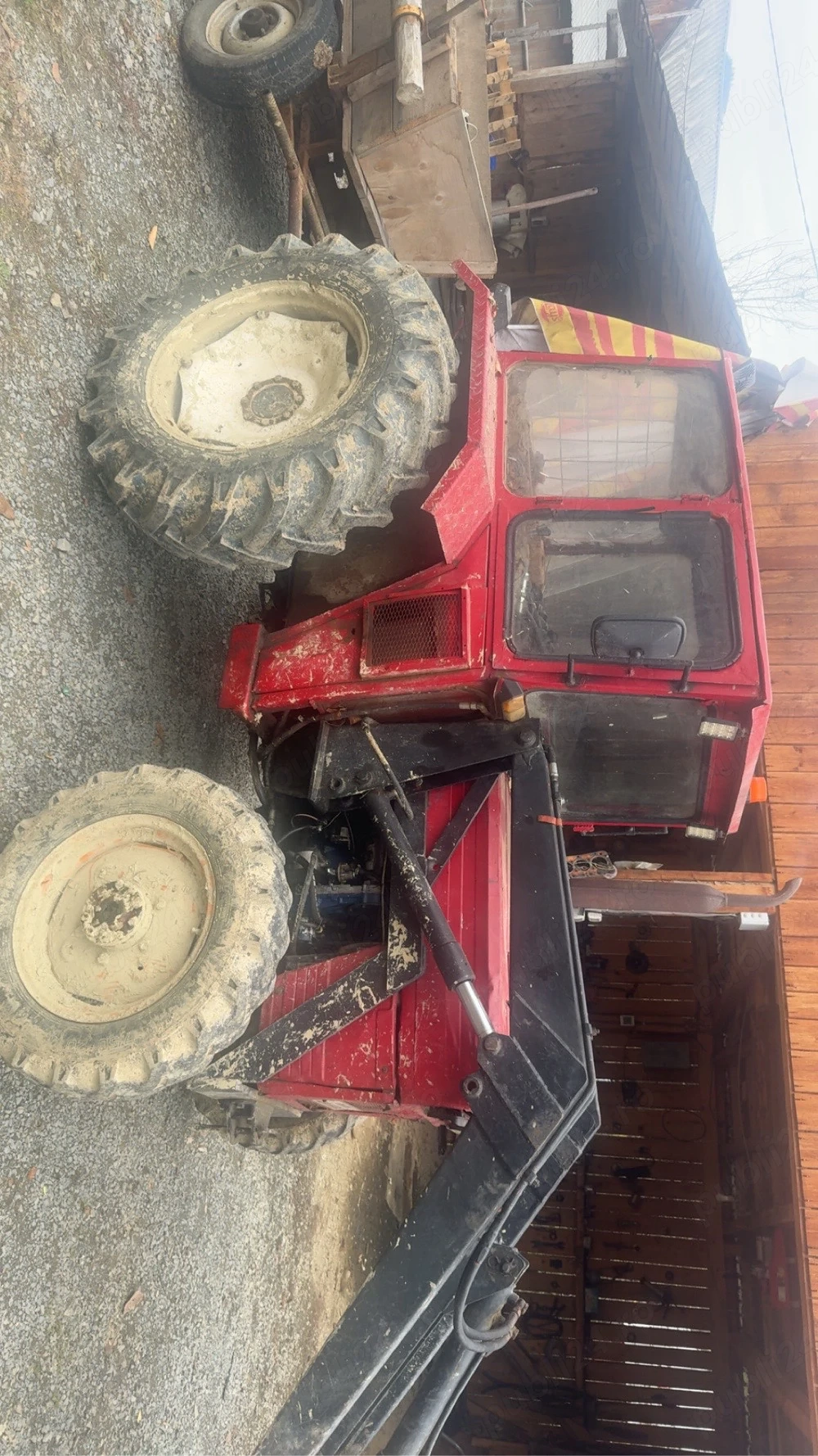 Tractor de vânzare