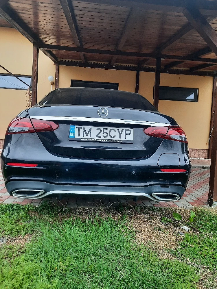 proprietar vand MERCEDEZ  E 300