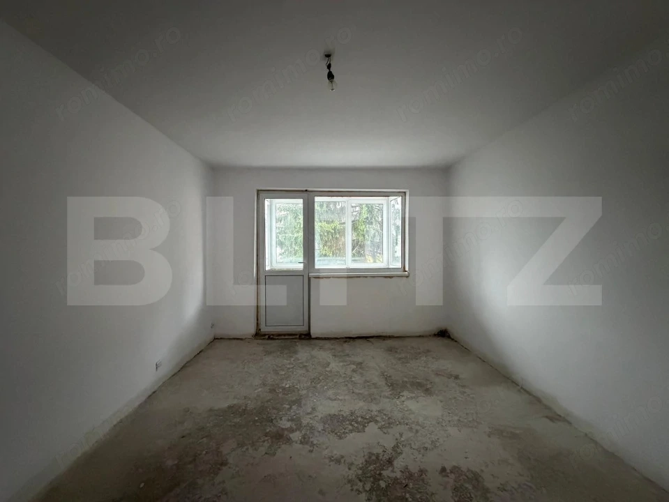Apartament 3 camere | Luminos, otrientare sudica | Liber, pregatit pt amenjare