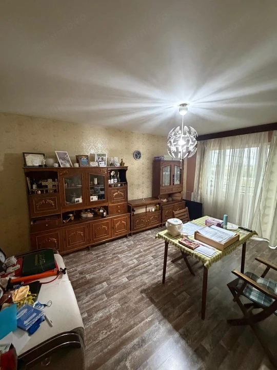 Apartament de vanzare Republicii 100 000 euro 