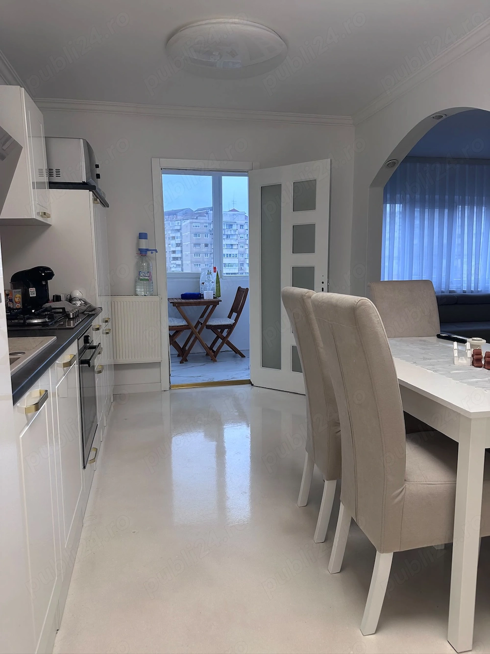 Apartament tip PB cu 3 camere, decomandat, Sf Apostol Andrei 
