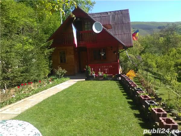 INCHIRIEZ CABANA PE TRANSALPINA CASA POLO 