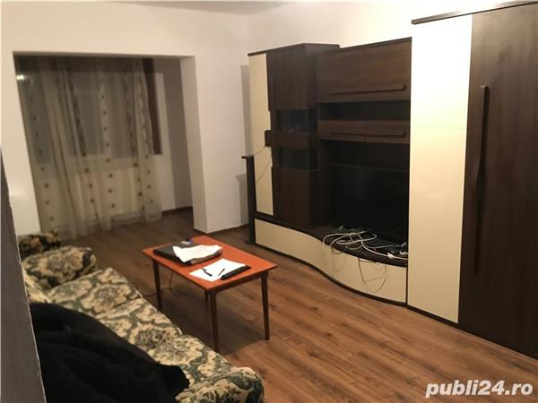 Vand apartament 4 camere — fotografia 1