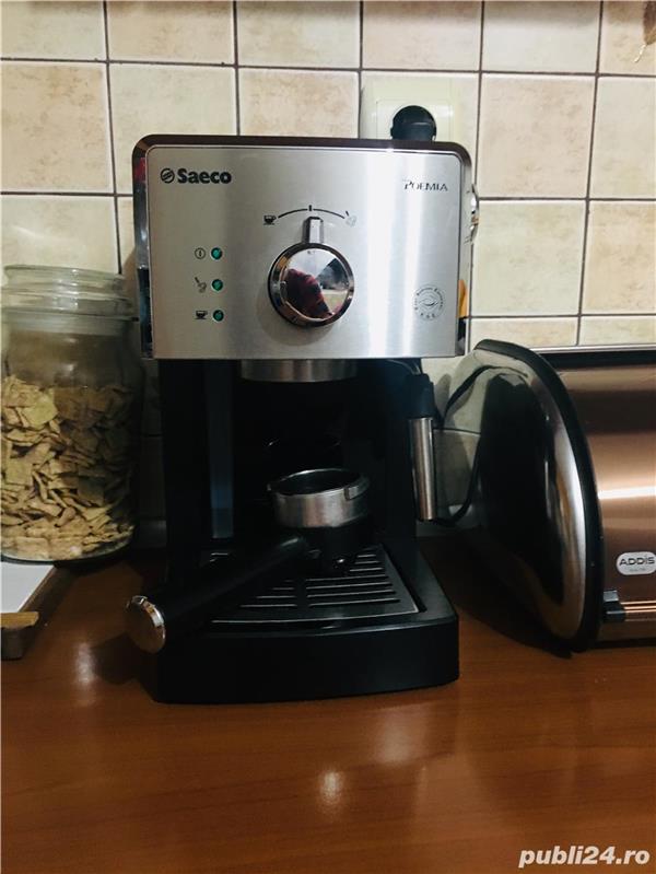 Vând espressor Philips