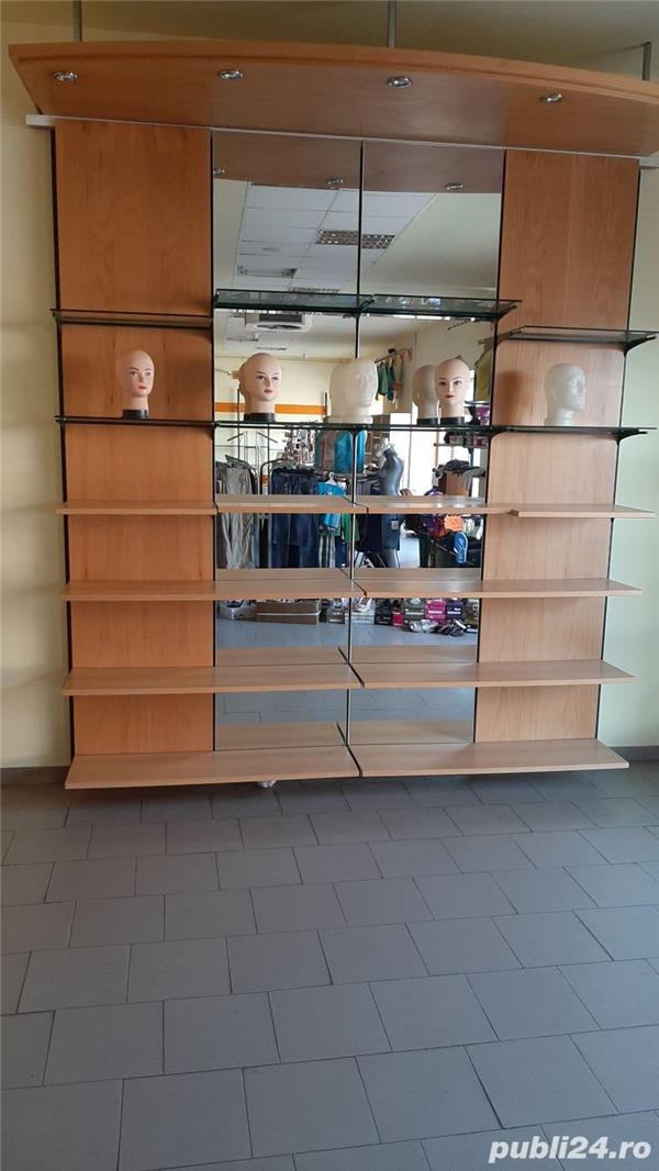 Vand rafturi magazin