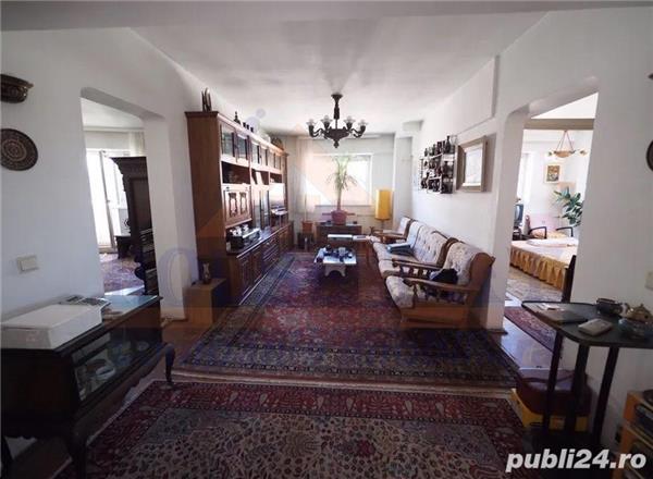 Vanzare apartament 4 camere, Calea Calarasilor-Delea Noua