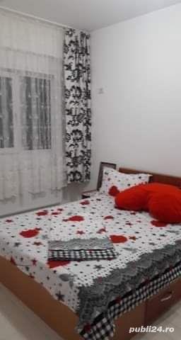 Închiriez apartament în militari residence