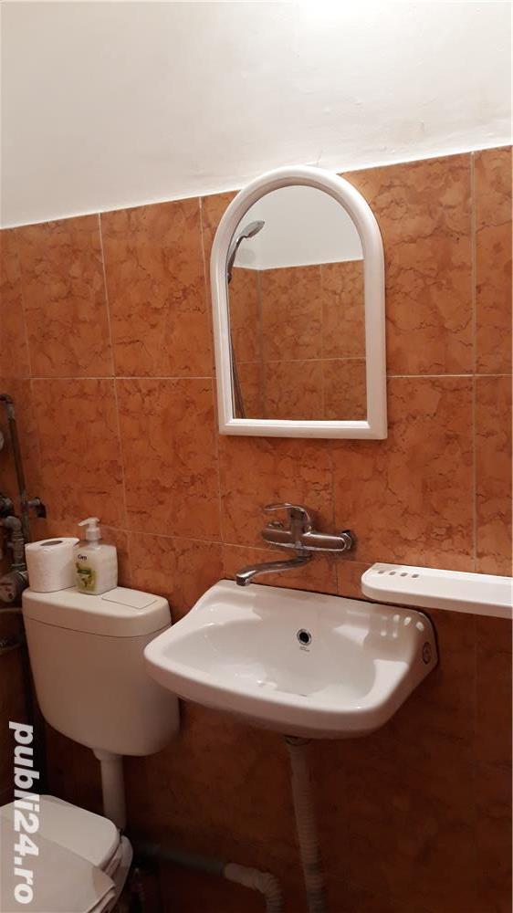GARSONIERA CU 60 LEI/ZI-IN COMPLEXUL STUDENTESC-IN SPATELE SPITALULUI DE DERMATOLOGIE-