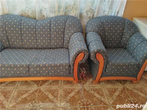 Canapea și fotoliu