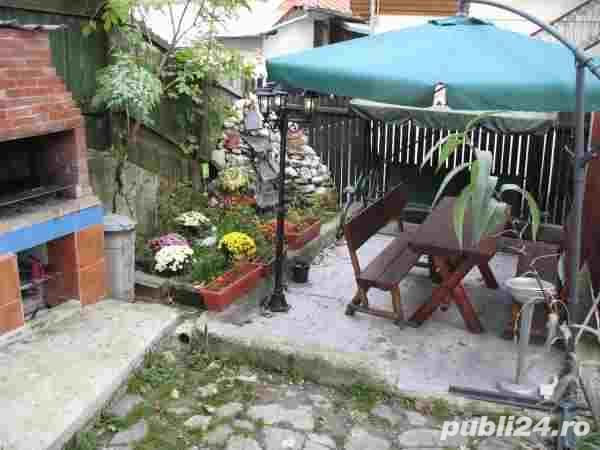 Vila Sinaia de inchiriat libera de Paste