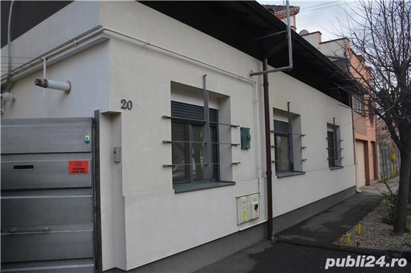 Proprietar, vand casa pe strada Shakespeare, nr.20
