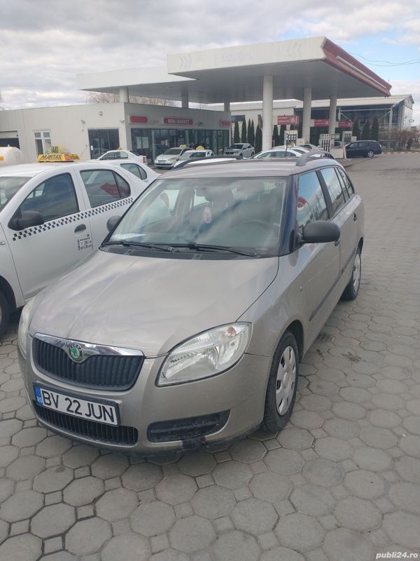 SKODA Fabia 2010 — imagine 7
