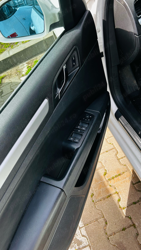 SKODA Superb 2011 — imagine 3
