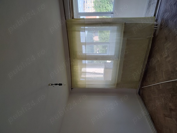Vând apartament 2 camere la 6 km de stațiunea STRAJA — fotografia 1