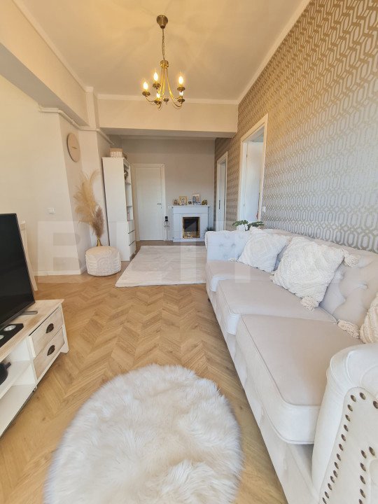 Apartament cu 3 camere, lift, parcare, acces restrictionat — fotografia 1