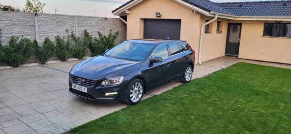 VOLVO V60 2015 — imagine 10