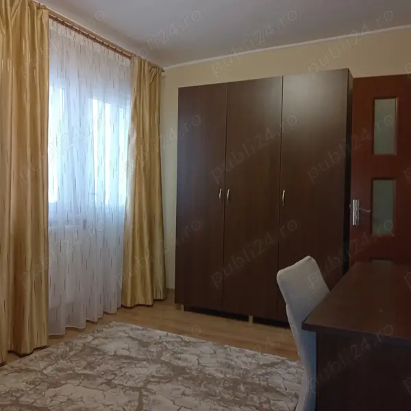 Dau in chirie garsoniera in zona Sovata — fotografia 1